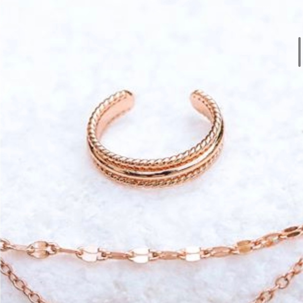 Pura Vida Ear Cuff
